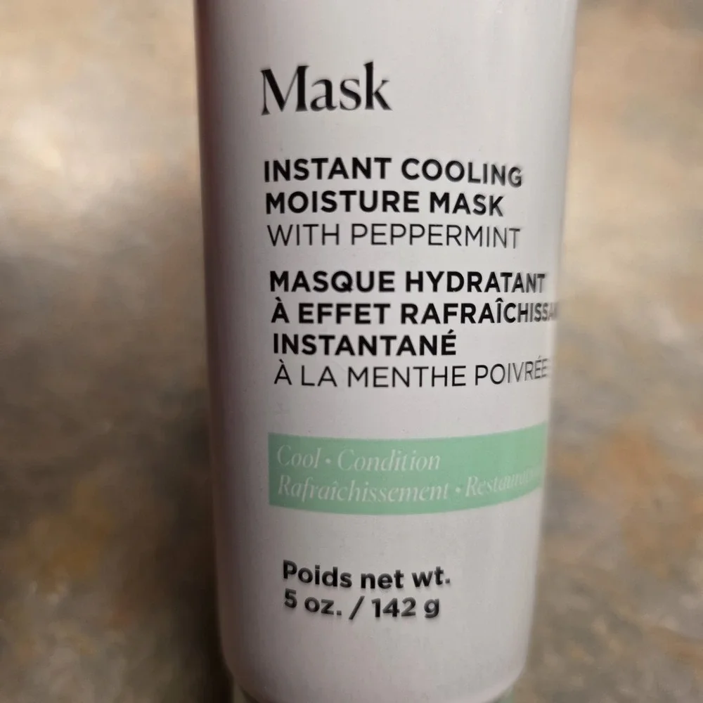 *New and Sealed * Arbonne Instant Cooling Moisture Mask w/ Peppermint 5 oz